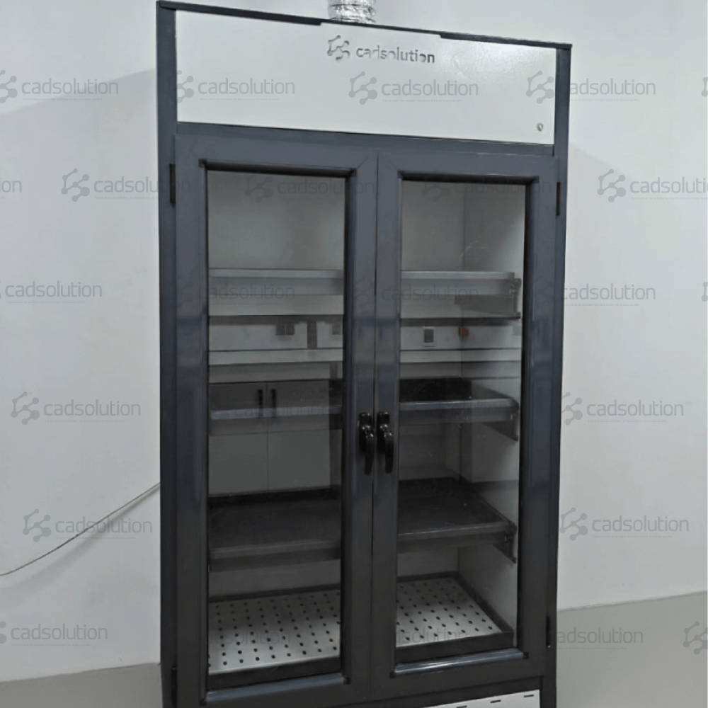 Armoire de stockage produits chimiques ventilée avec raccordement extraction à Oran.